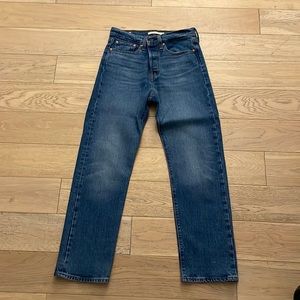 Levi’s Wedgie Straight